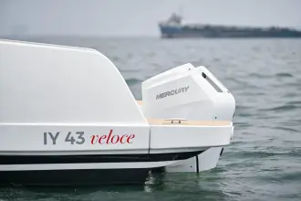 Thumbnail von Italia Yachts IY 43 veloce