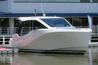 Thumbnail von Italia Yachts IY 43 veloce