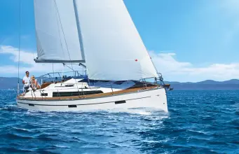 Bavaria Cruiser 34 SIX LINE