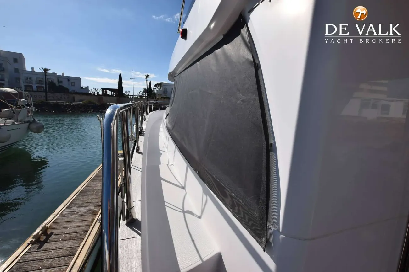 Thumbnail von Azimut 43