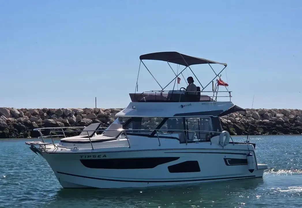 Jeanneau Merry Fisher 1095 Fly TIPSEA