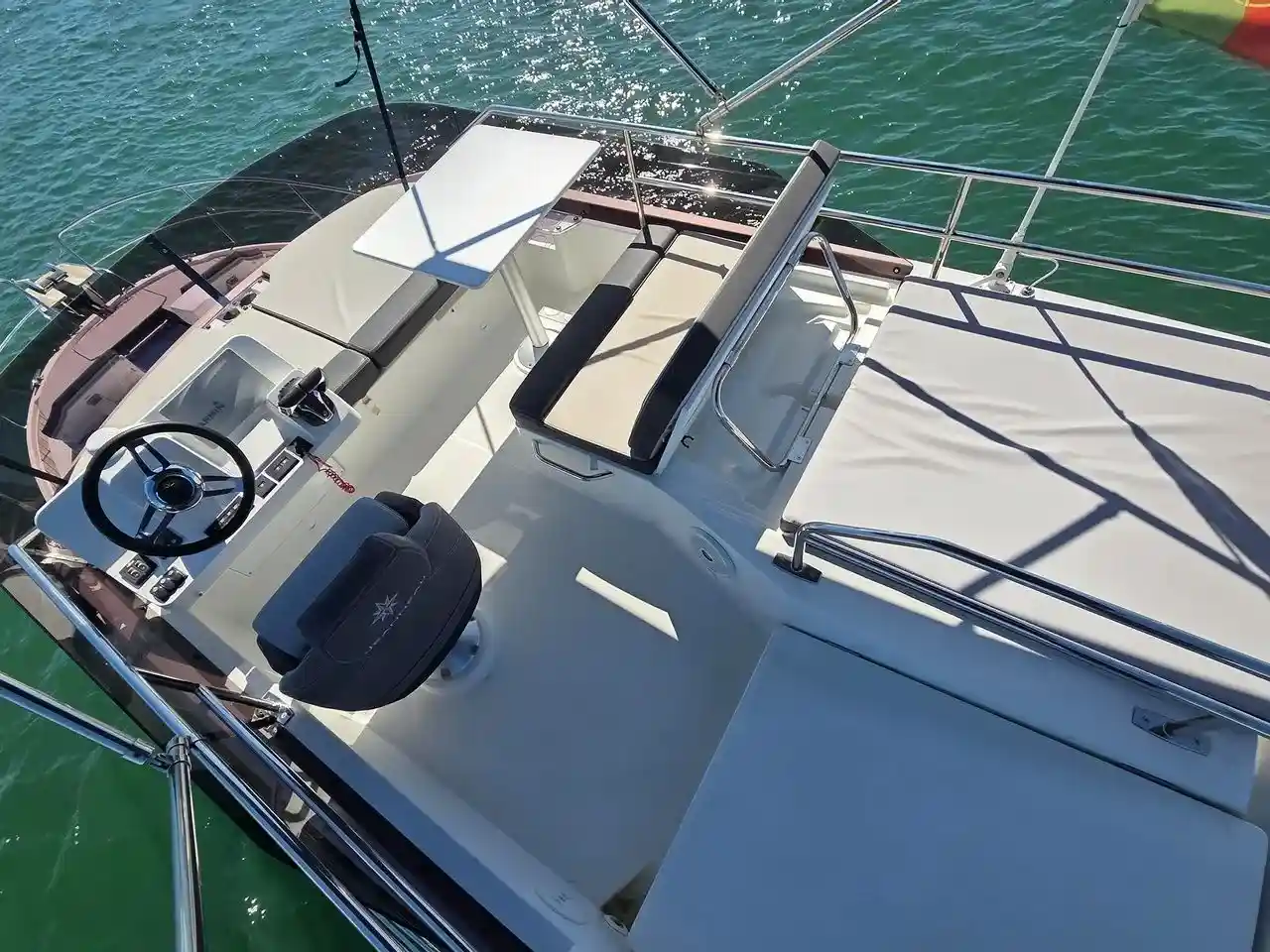 Thumbnail von Jeanneau Merry Fisher 1095 Fly TIPSEA