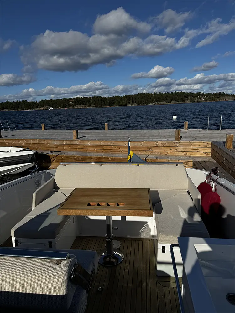 Thumbnail von Delta 33 Open