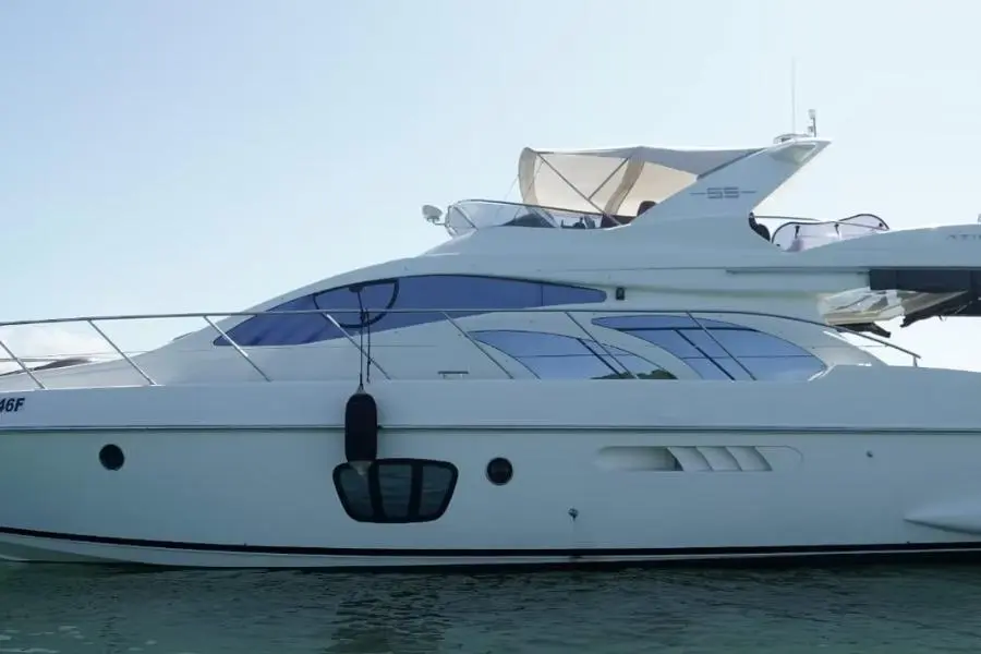 Azimut 55