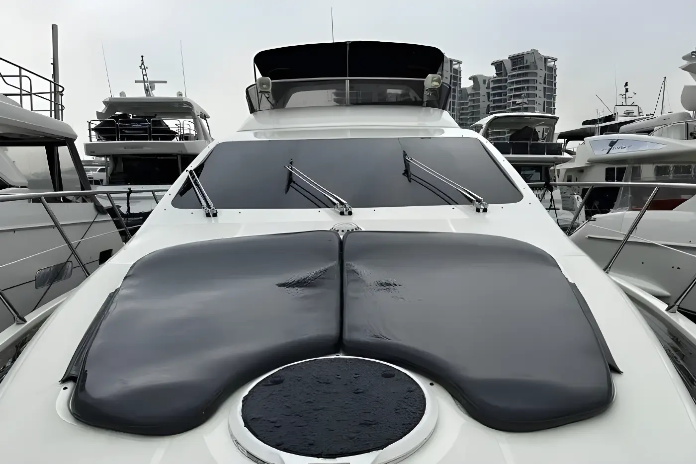 Thumbnail von Azimut 55