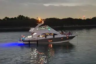 Thumbnail von Cruisers Yachts 447 Sport Sedan