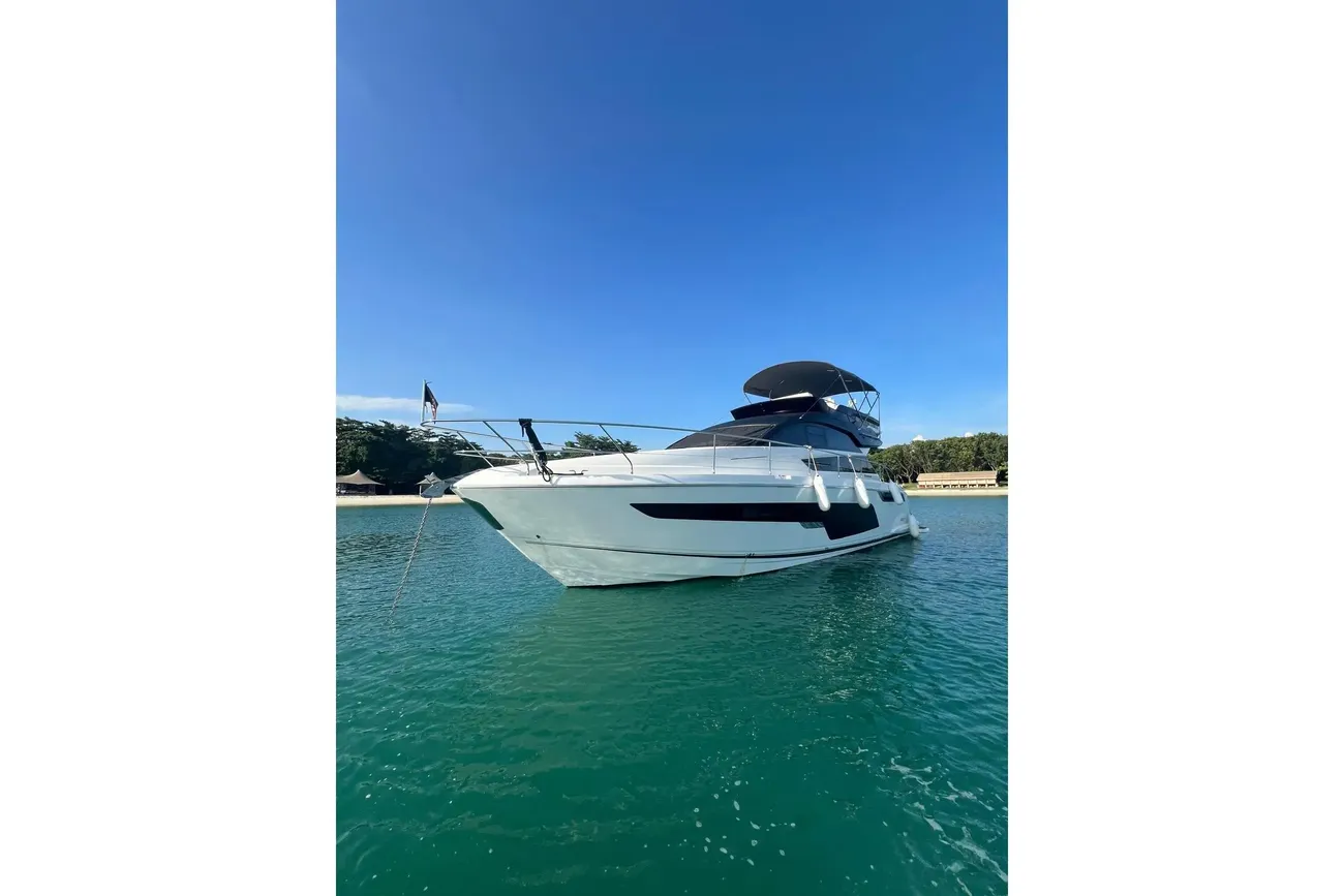 Thumbnail von Fairline Squadron 50