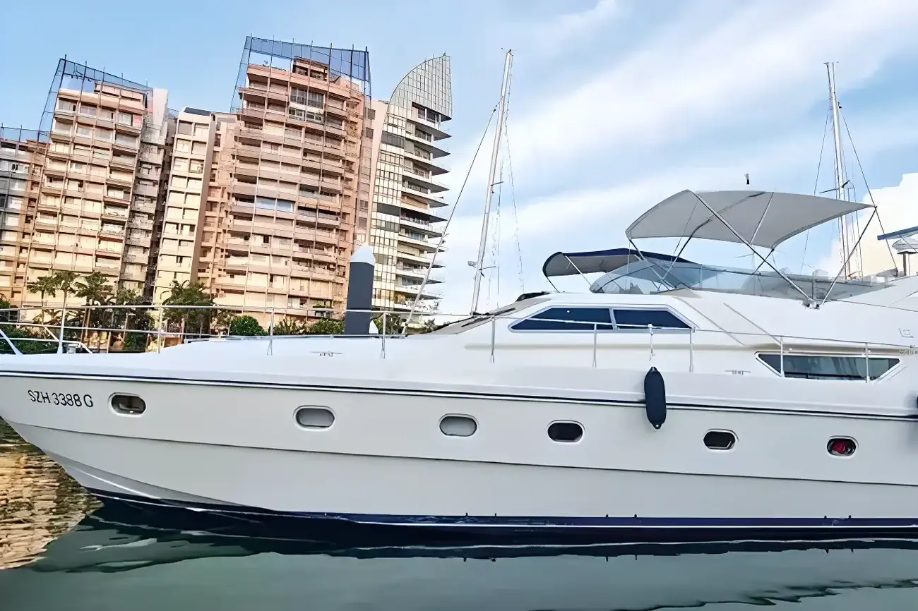 Ferretti Yachts 60