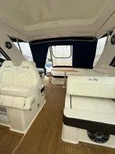 Thumbnail von Sea Ray Sundancer 320