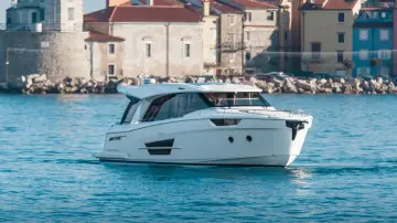 Thumbnail von Greenline 45 Coupe