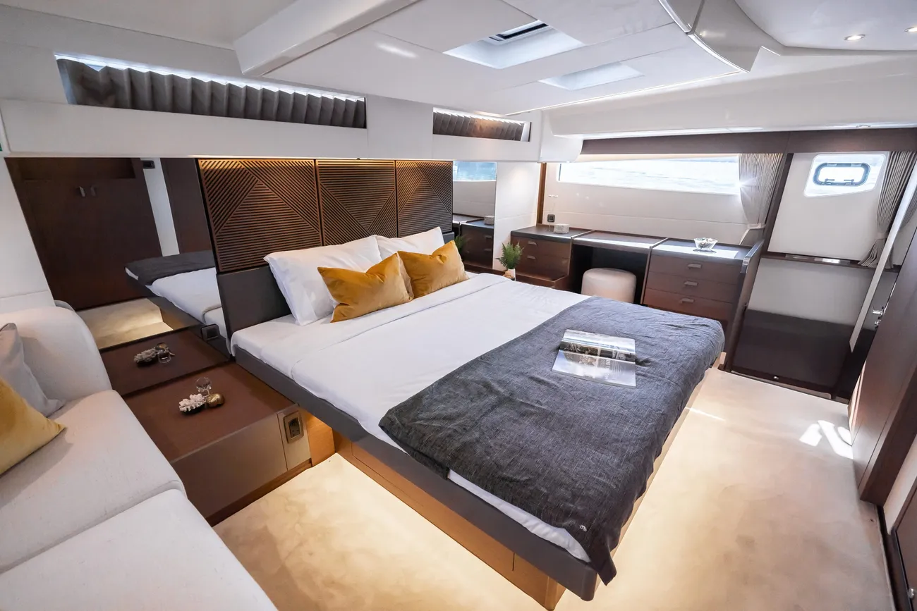 Thumbnail von Prestige M48