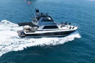 Thumbnail von Riviera 48
