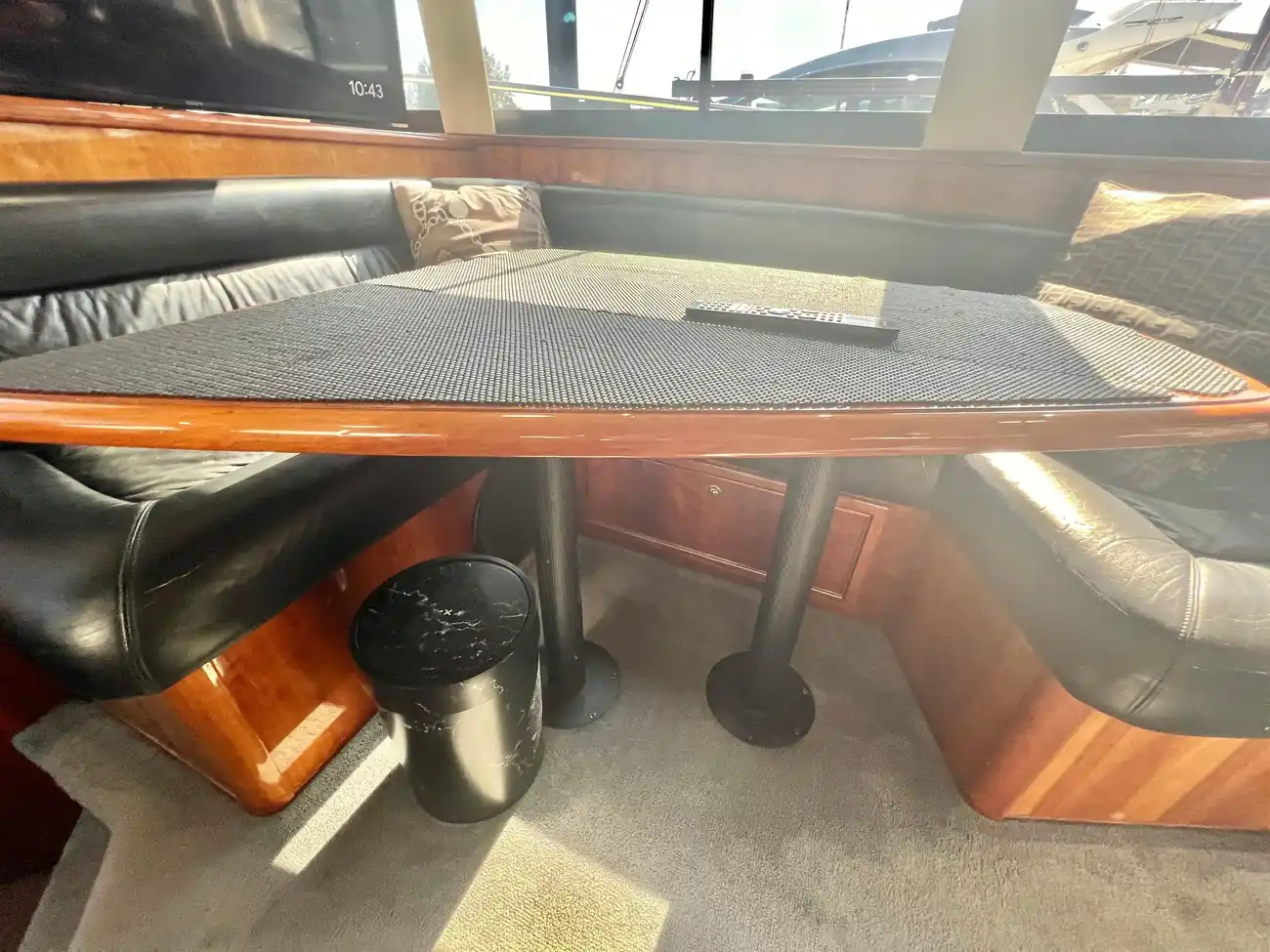 Thumbnail von Riviera 48