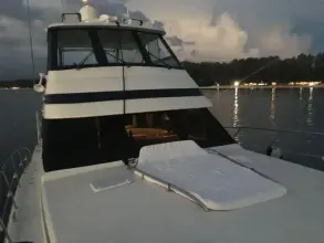 Thumbnail von Riviera 48