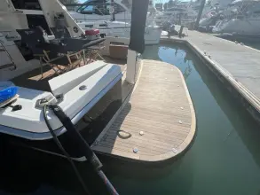 Thumbnail von Riviera 48