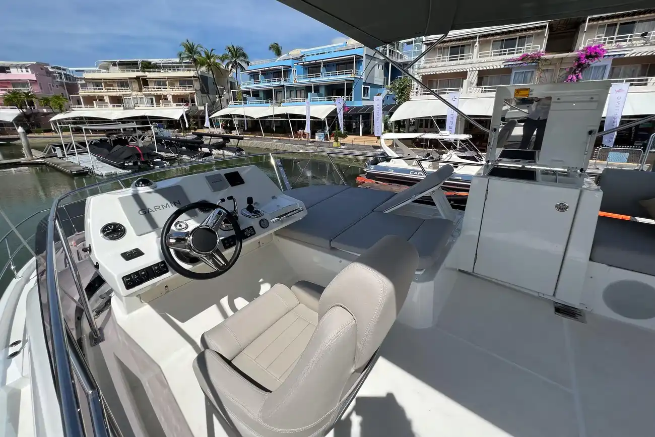 Thumbnail von Prestige 420