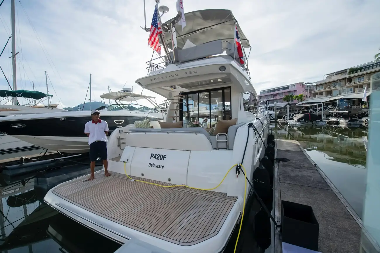 Thumbnail von Prestige 420