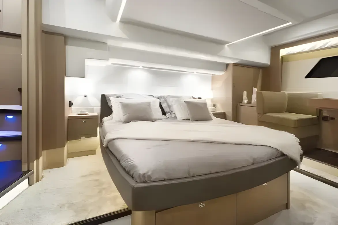 Thumbnail von Prestige 560