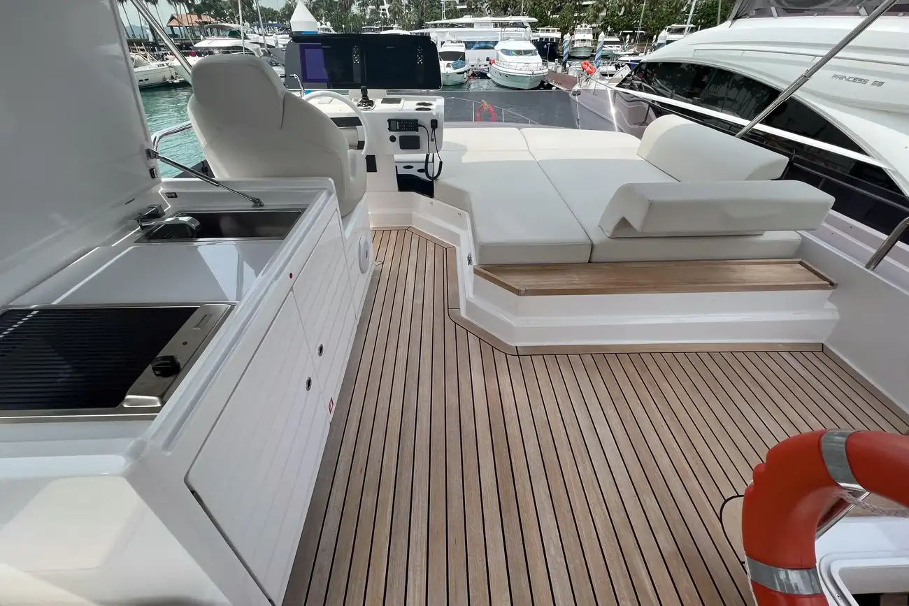 Thumbnail von Ferretti Yachts 500