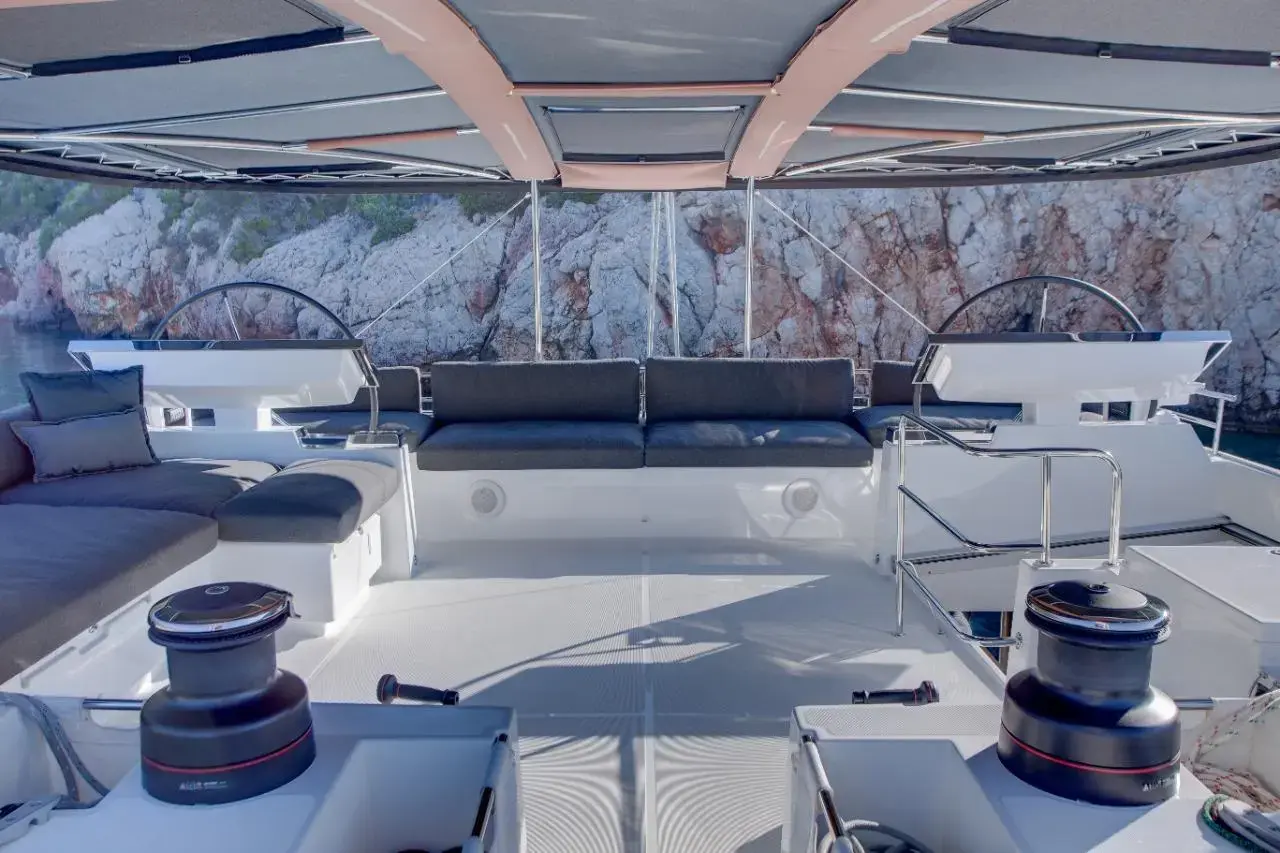 Thumbnail von Lagoon 620