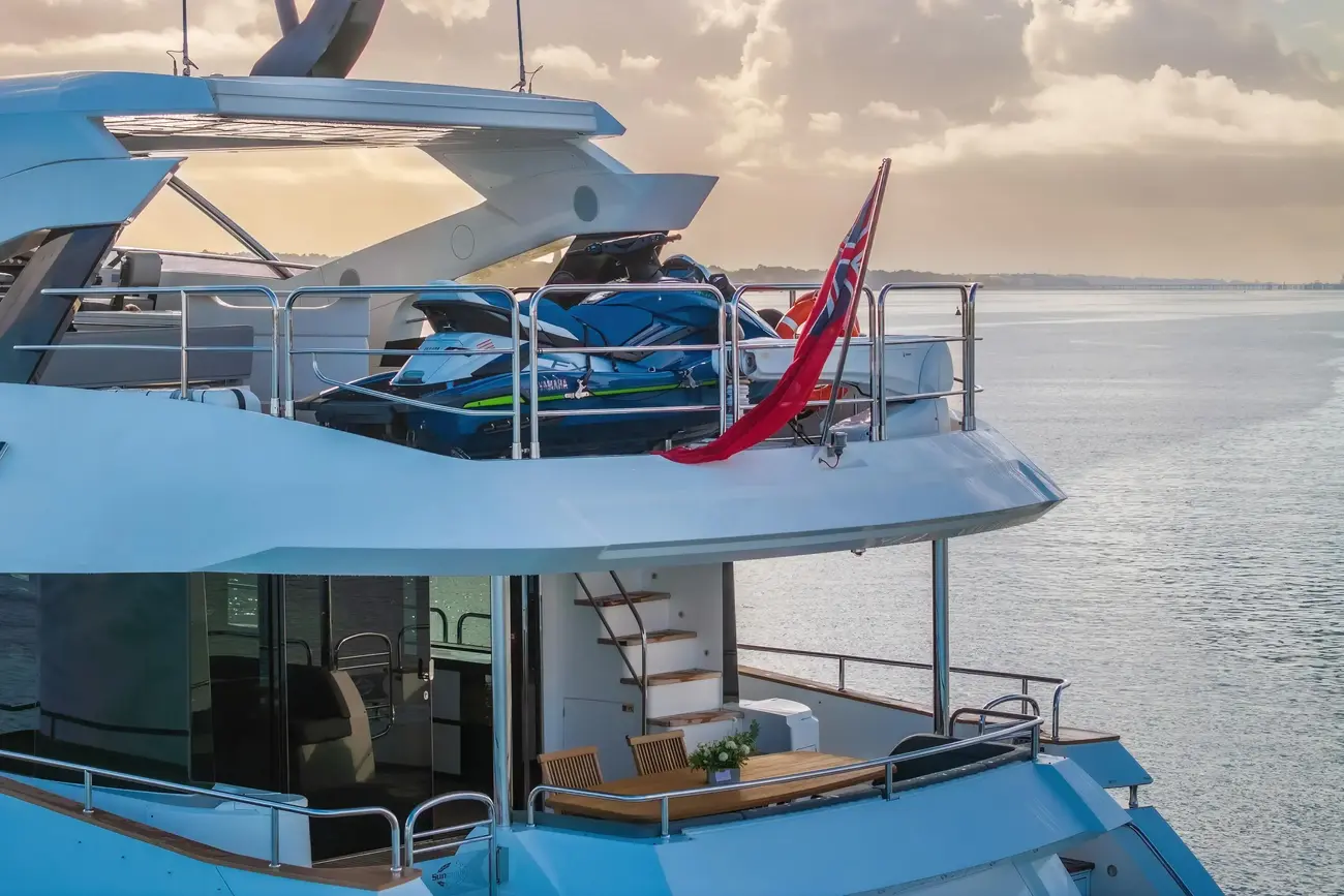 Thumbnail von Sunseeker 95 Yacht