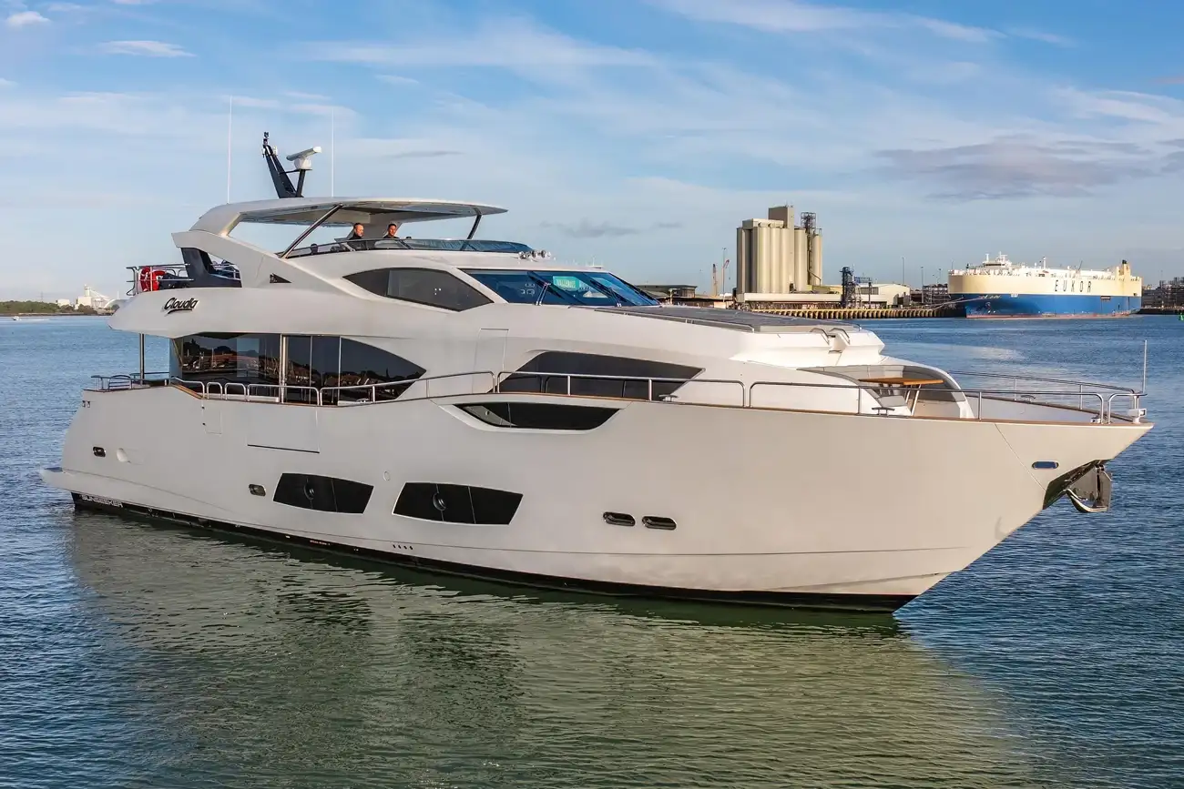 Thumbnail von Sunseeker 95 Yacht