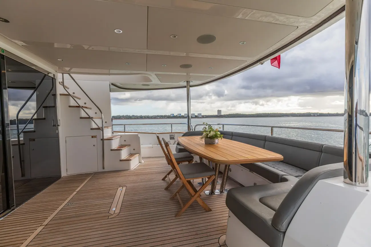 Thumbnail von Sunseeker 95 Yacht