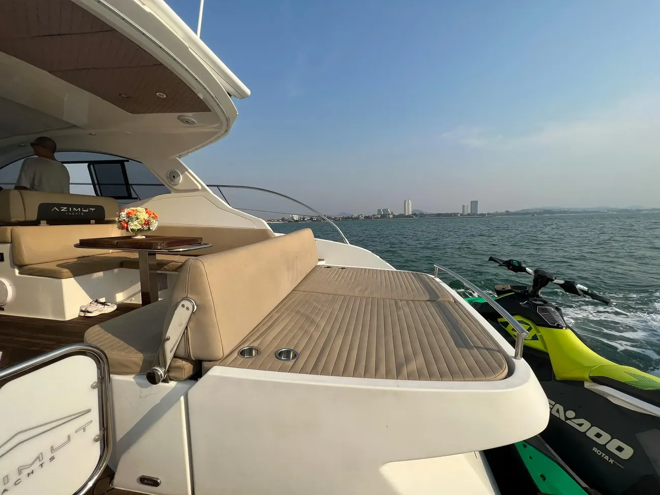 Thumbnail von Azimut Atlantis 43