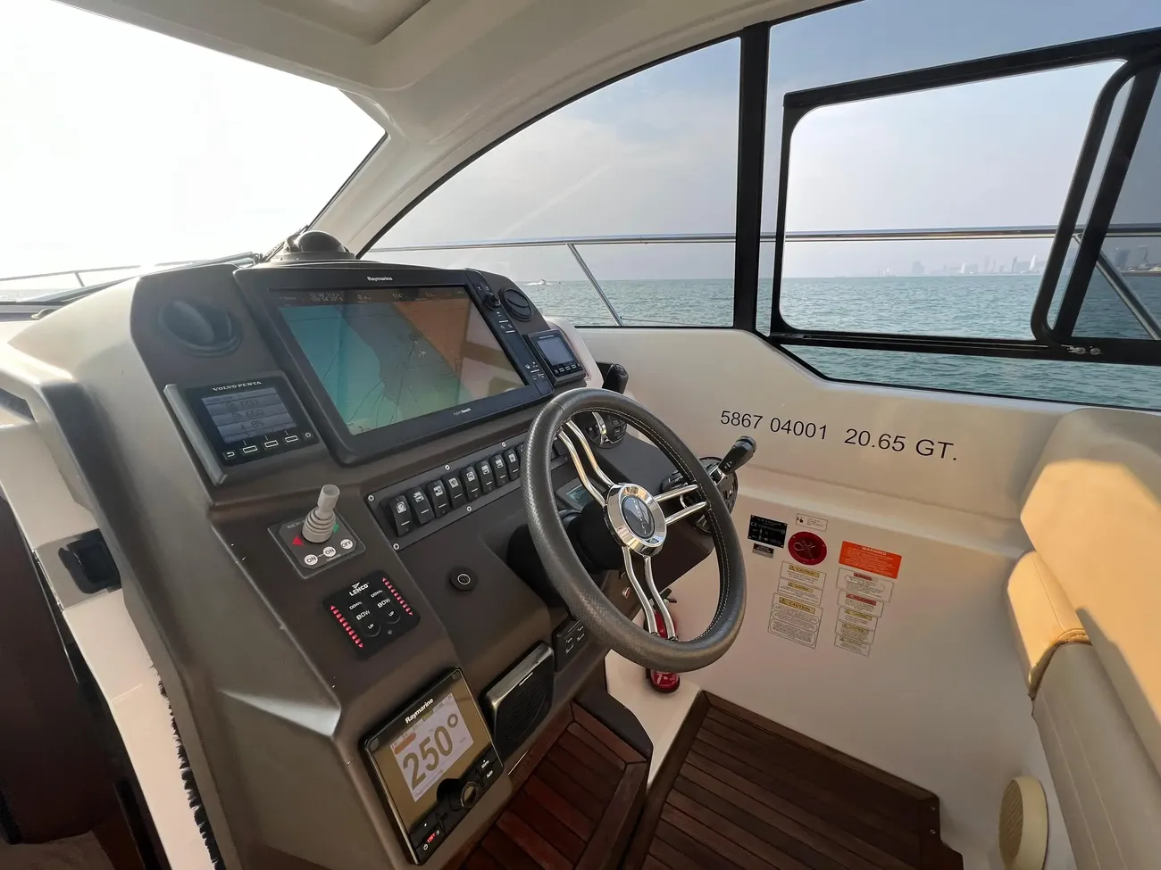 Thumbnail von Azimut Atlantis 43