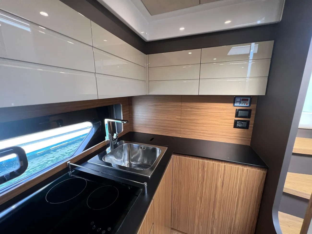 Thumbnail von Azimut Atlantis 43