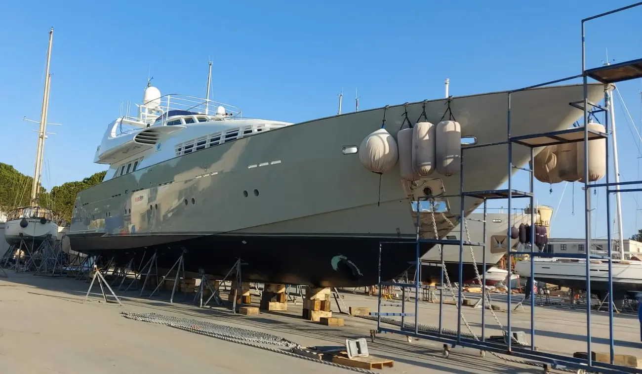 Thumbnail von Vitters 31m Aluminium Motor Yacht AN