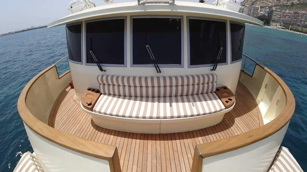 Thumbnail von Clelands 34m Classic Motor Yacht