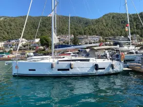 Thumbnail von Dufour 390 Paris