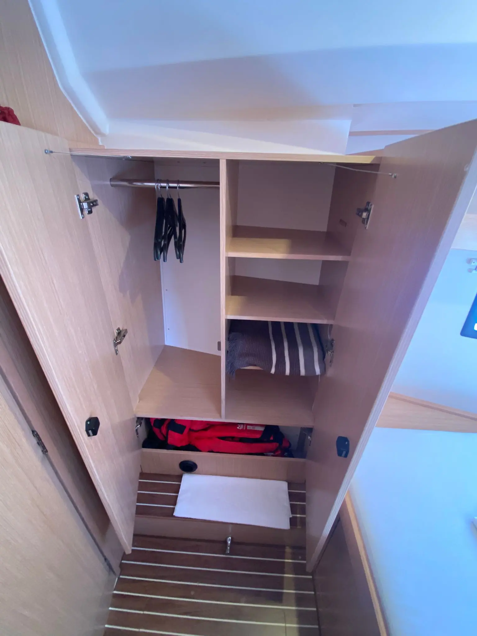 Thumbnail von Bavaria C42 Aruna