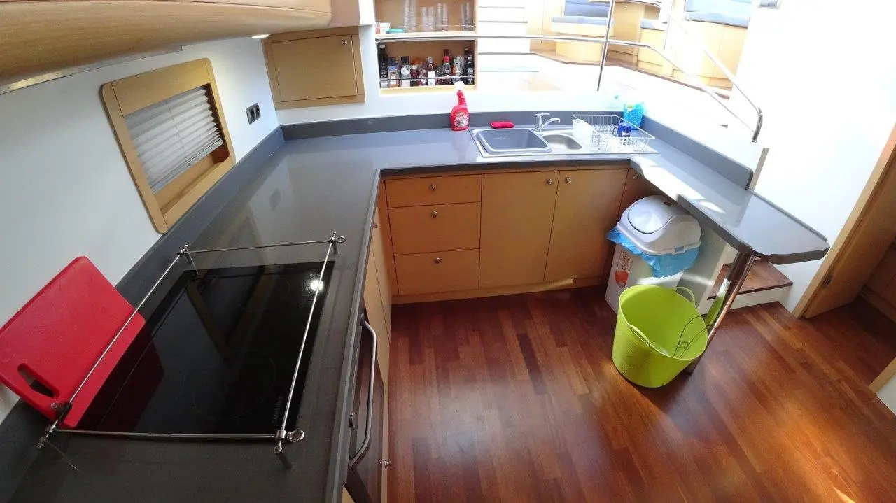 Thumbnail von Ark Yachts Motorsailer