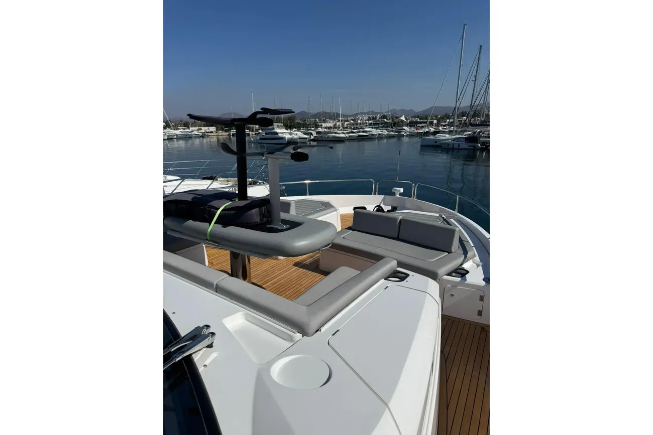 Thumbnail von Sunseeker 76 Yacht SVETLANA