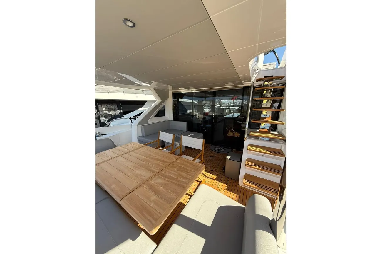Thumbnail von Sunseeker 76 Yacht SVETLANA