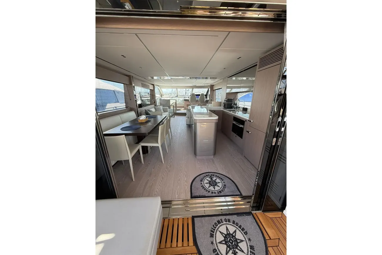 Thumbnail von Sunseeker 76 Yacht SVETLANA