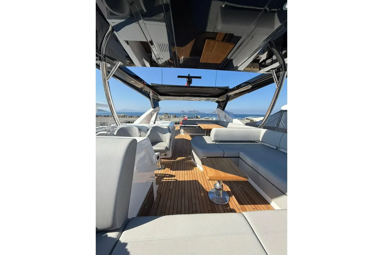Thumbnail von Sunseeker 76 Yacht SVETLANA