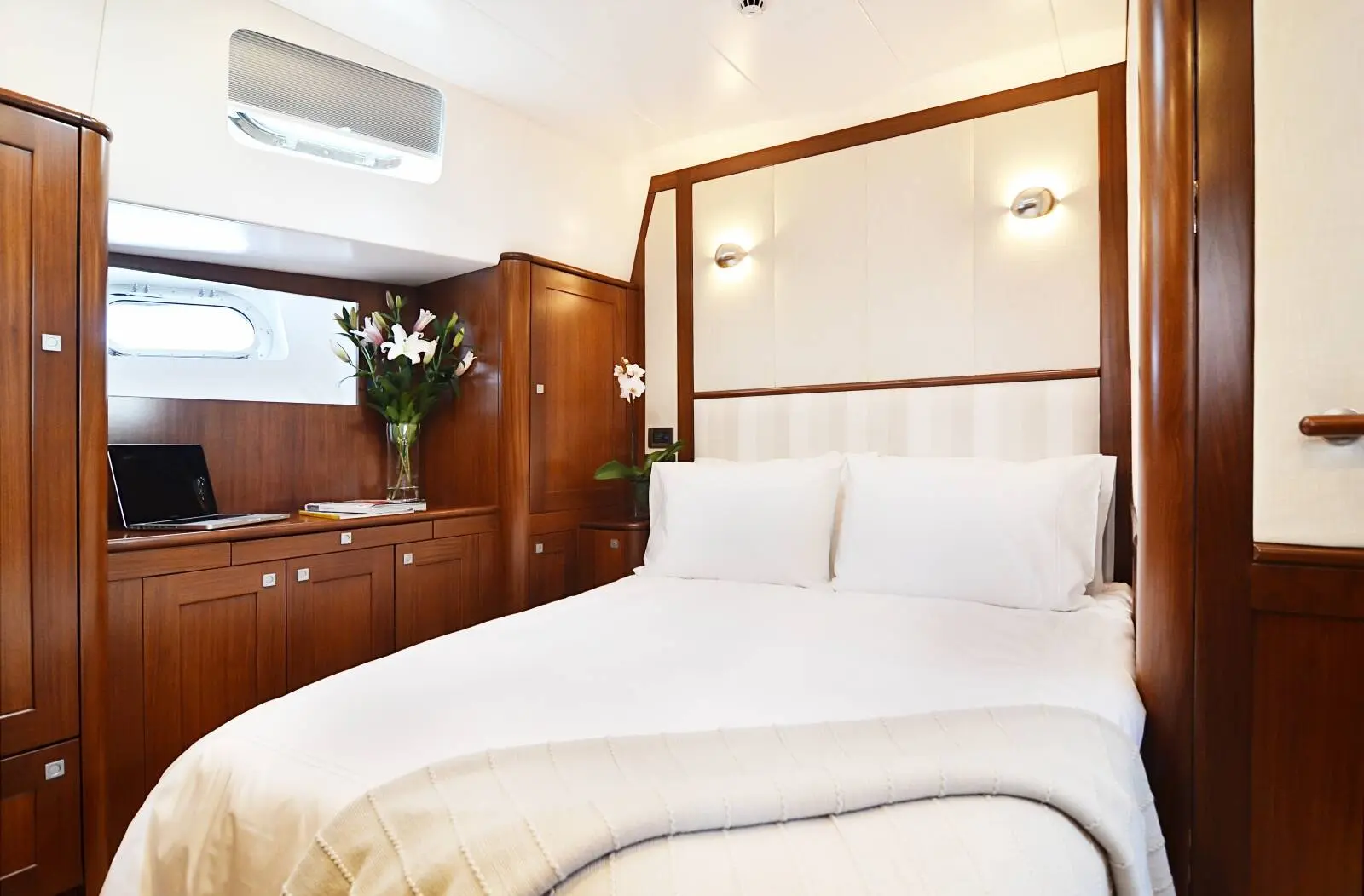 Thumbnail von AGANLAR Aganlar 32