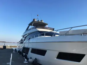 Thumbnail von Ferretti Yachts 670