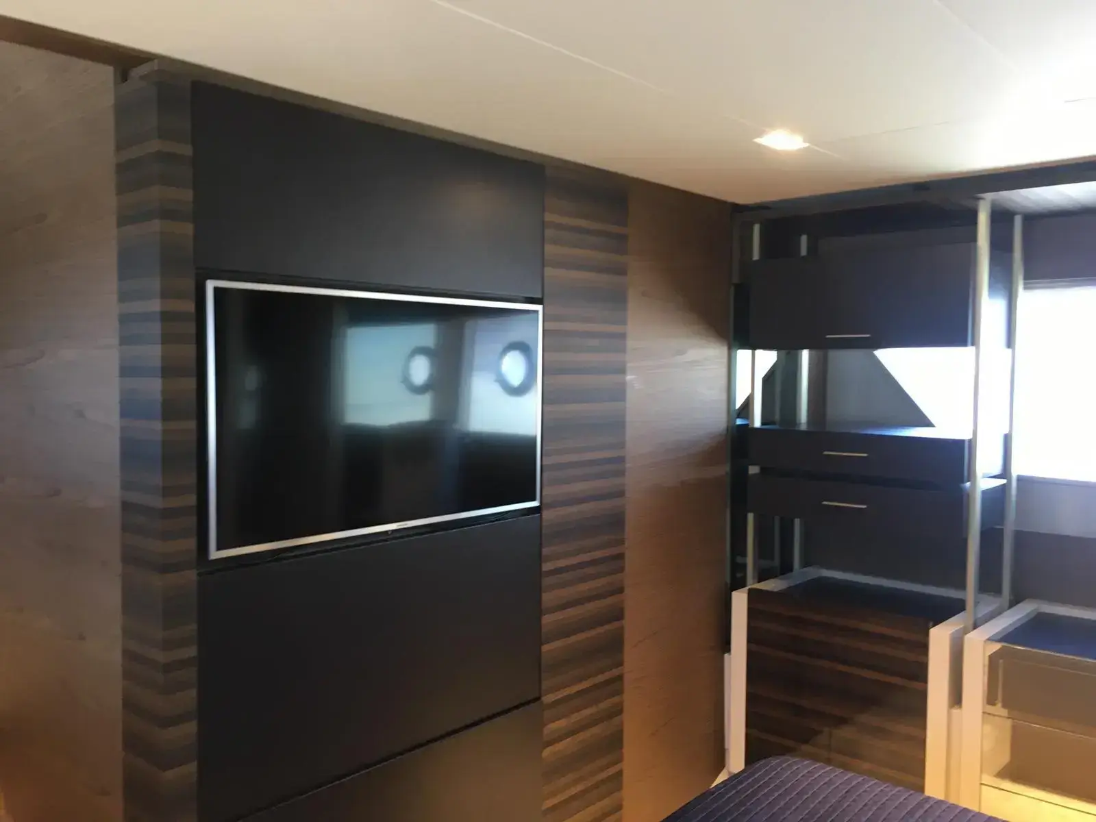 Thumbnail von Ferretti Yachts 670