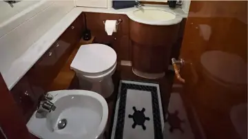 Thumbnail von Ferretti Yachts 680