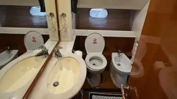 Thumbnail von Ferretti Yachts 680