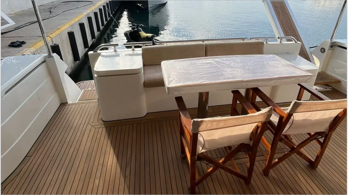 Thumbnail von Ferretti Yachts 680