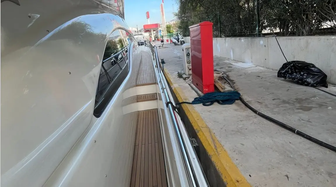 Thumbnail von Ferretti Yachts 680