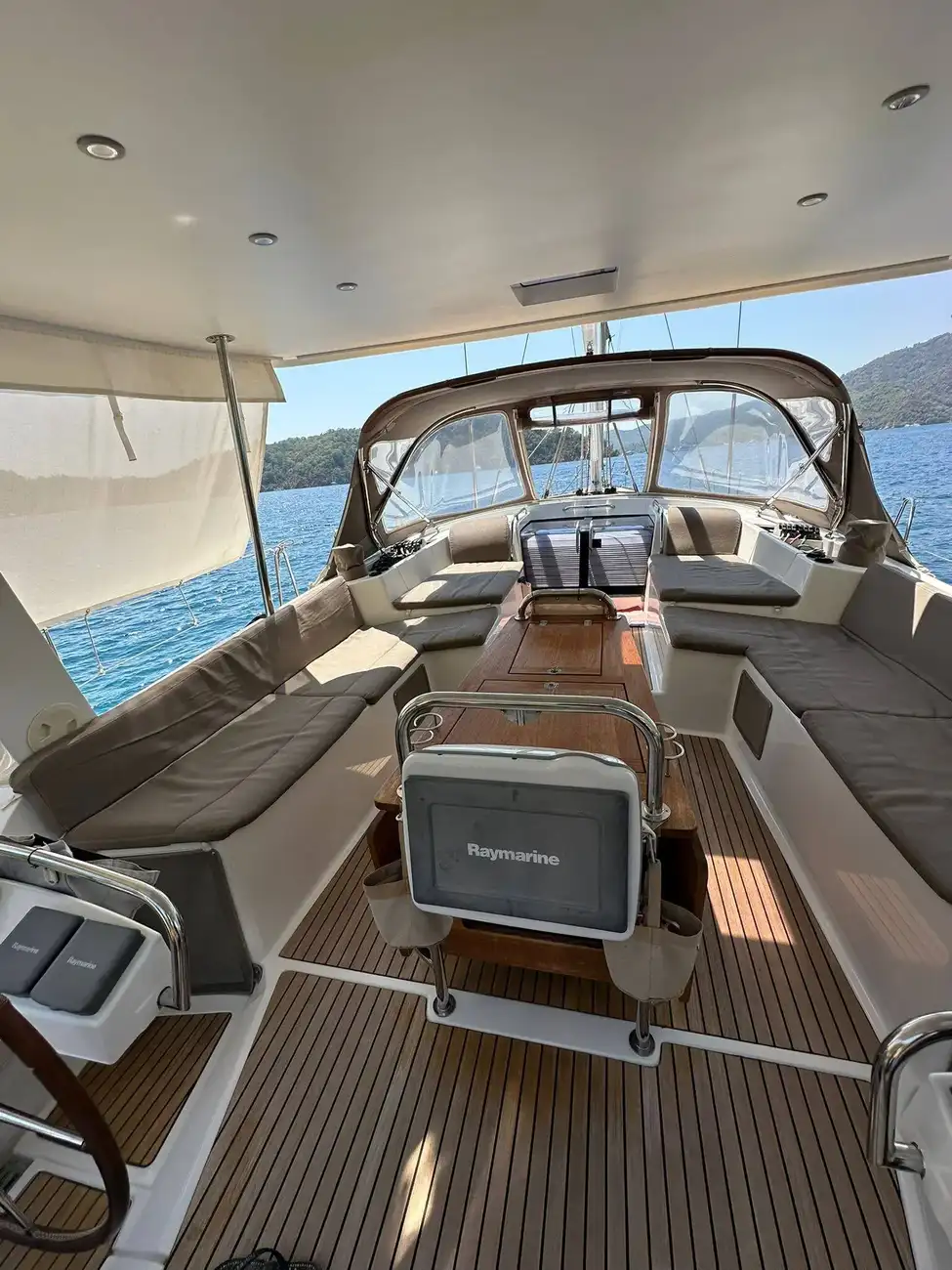 Thumbnail von Jeanneau Yachts 57