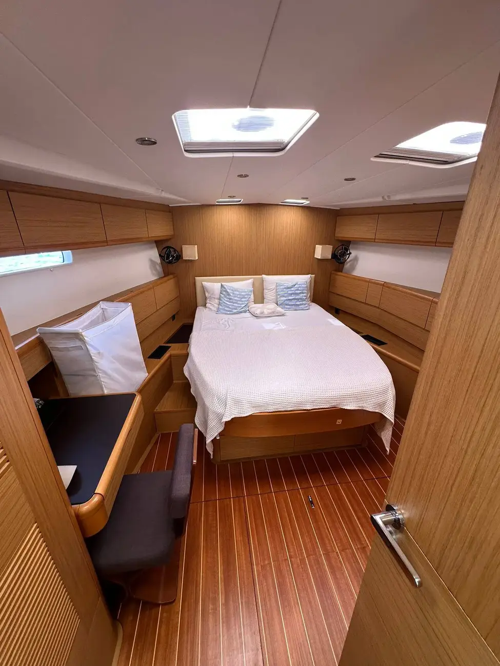 Thumbnail von Jeanneau Yachts 57