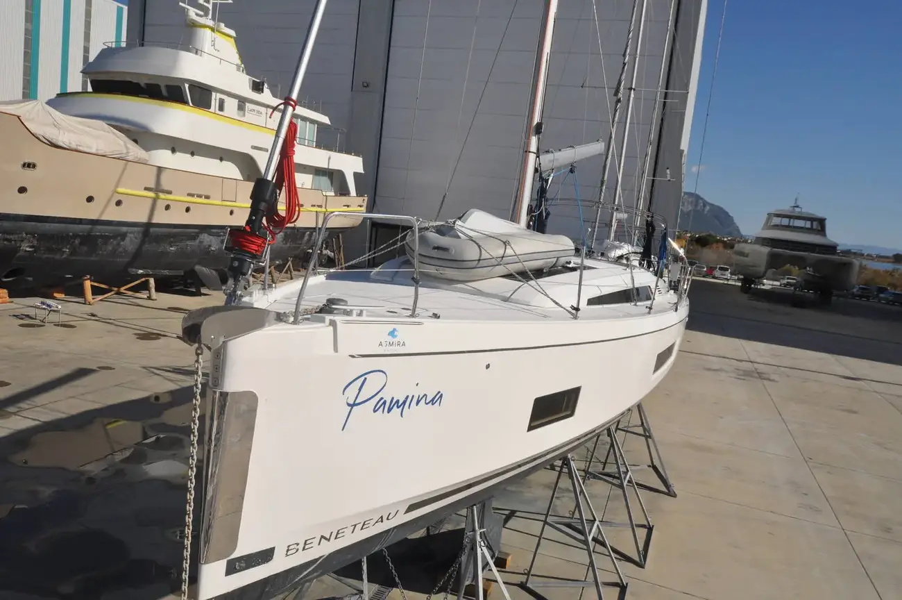 Thumbnail von Beneteau Oceanis 46.1