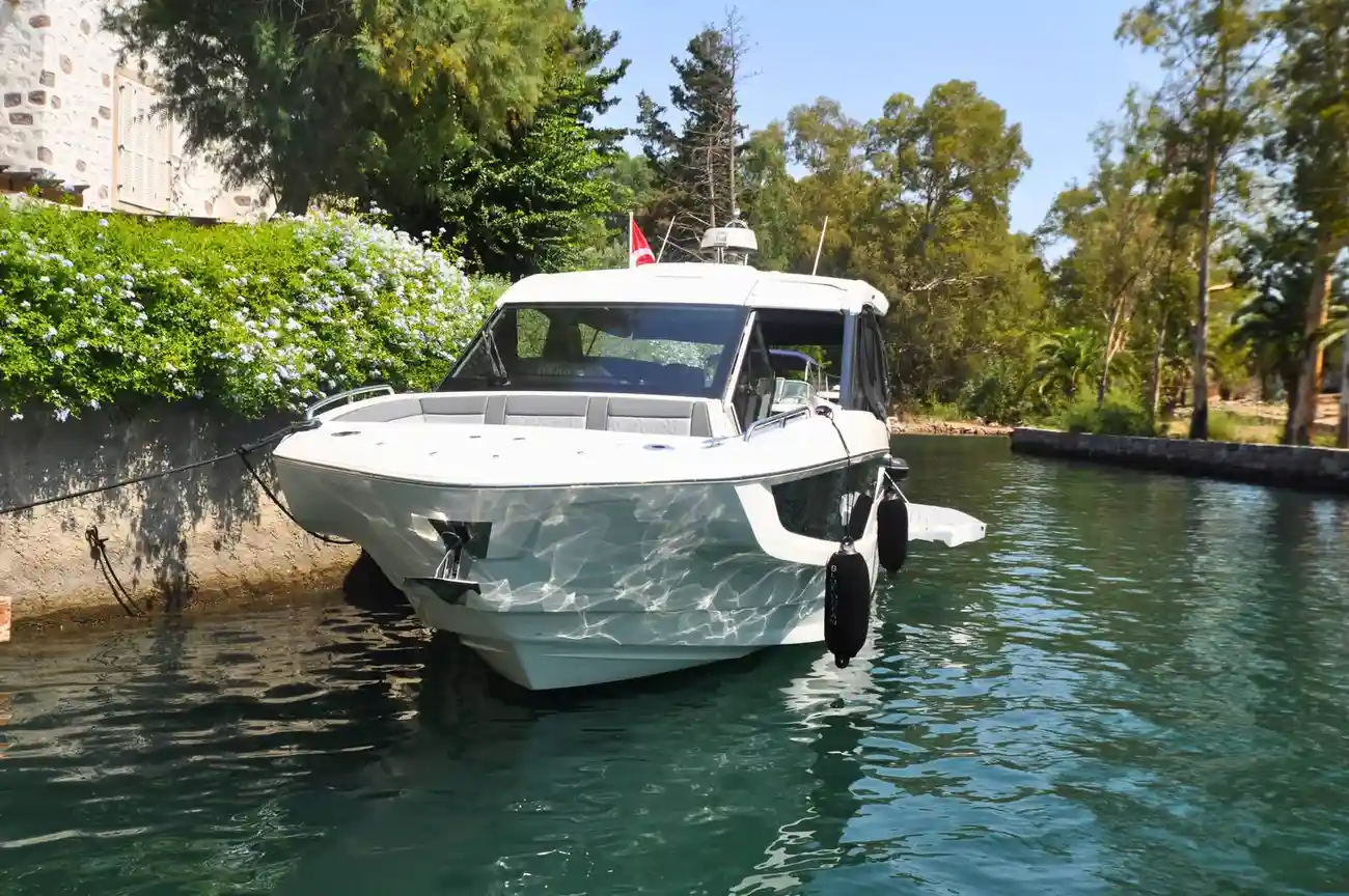 Thumbnail von Galeon 325 GTO